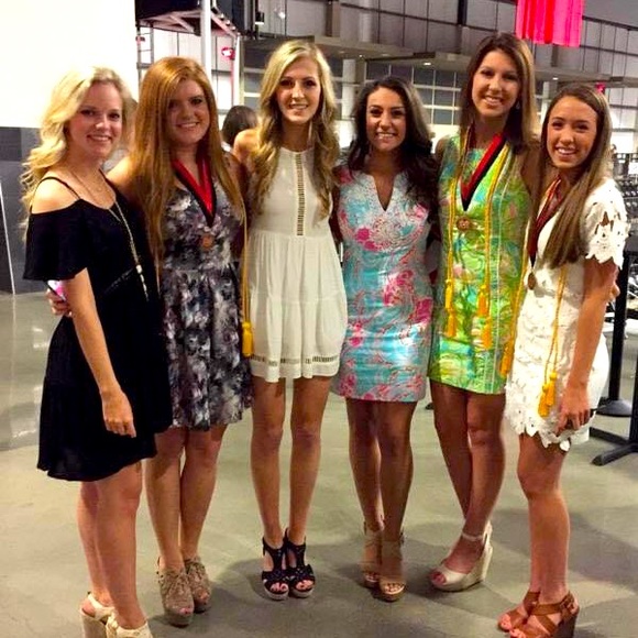 Lilly Pulitzer - Picture 6 of 6